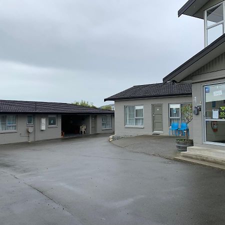 Kingswood Motel Waimate Extérieur photo