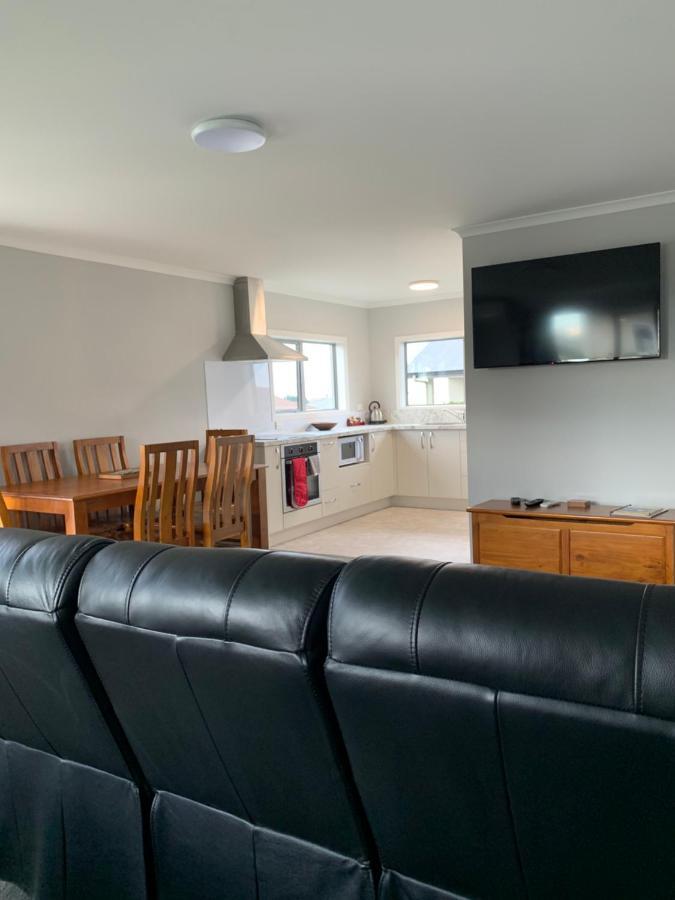 Kingswood Motel Waimate Extérieur photo