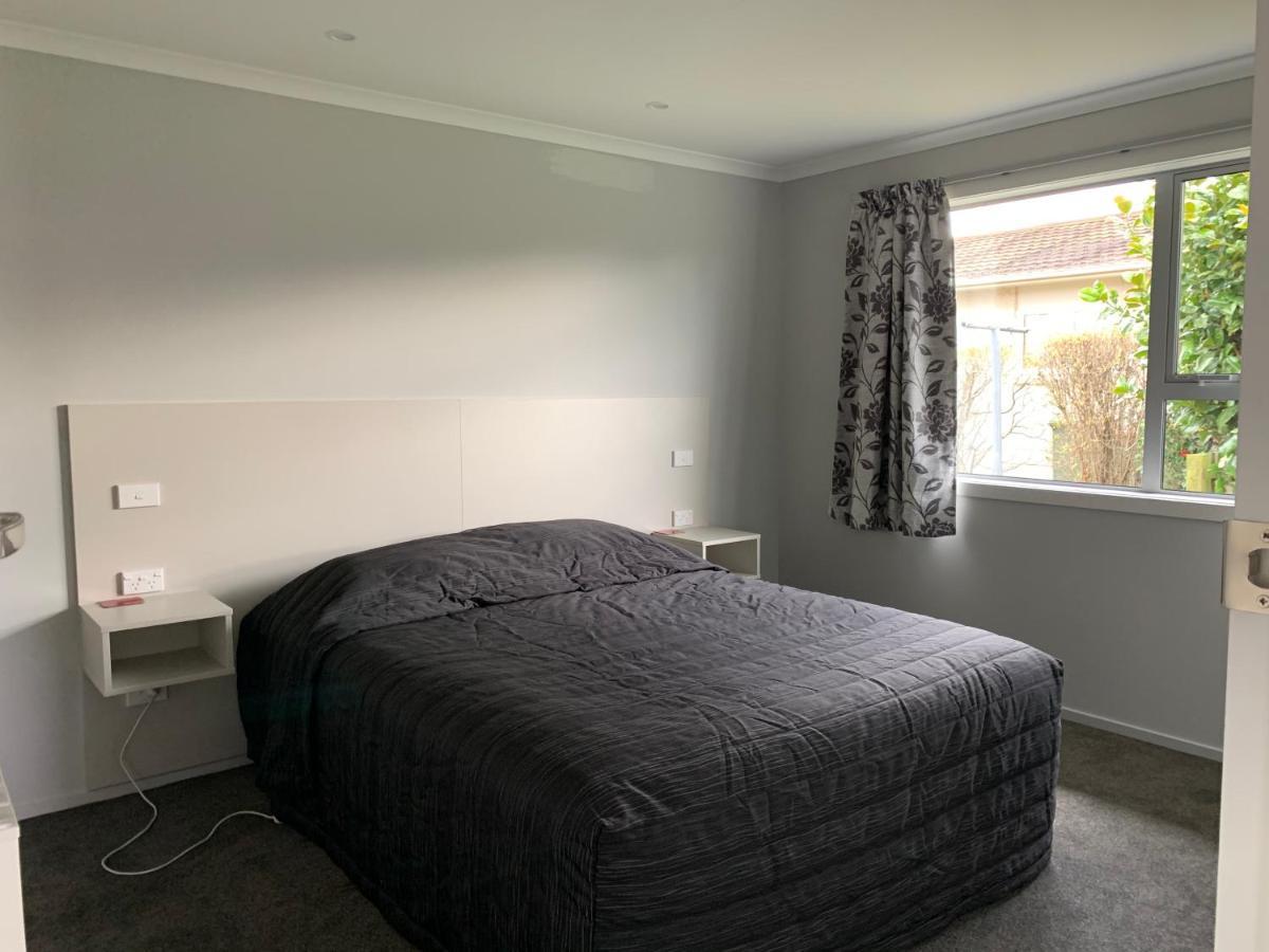 Kingswood Motel Waimate Extérieur photo