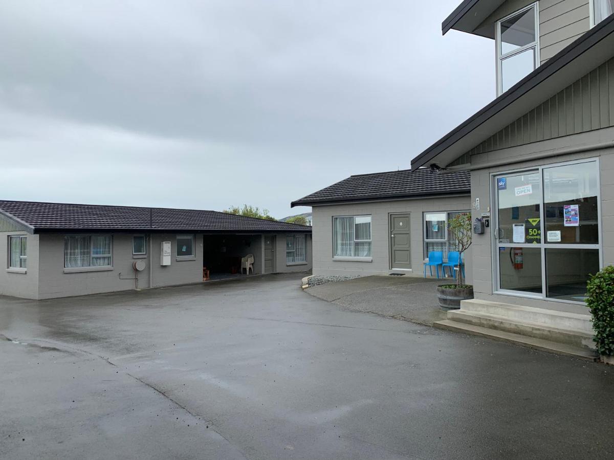 Kingswood Motel Waimate Extérieur photo