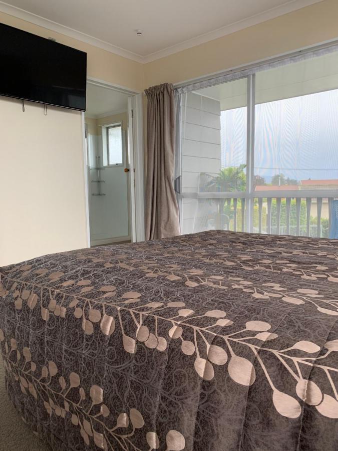 Kingswood Motel Waimate Extérieur photo