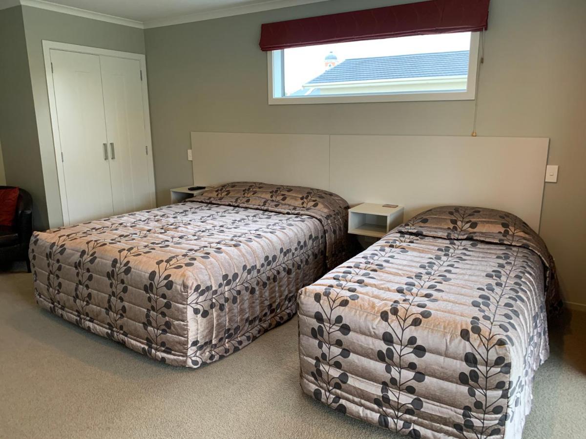 Kingswood Motel Waimate Extérieur photo